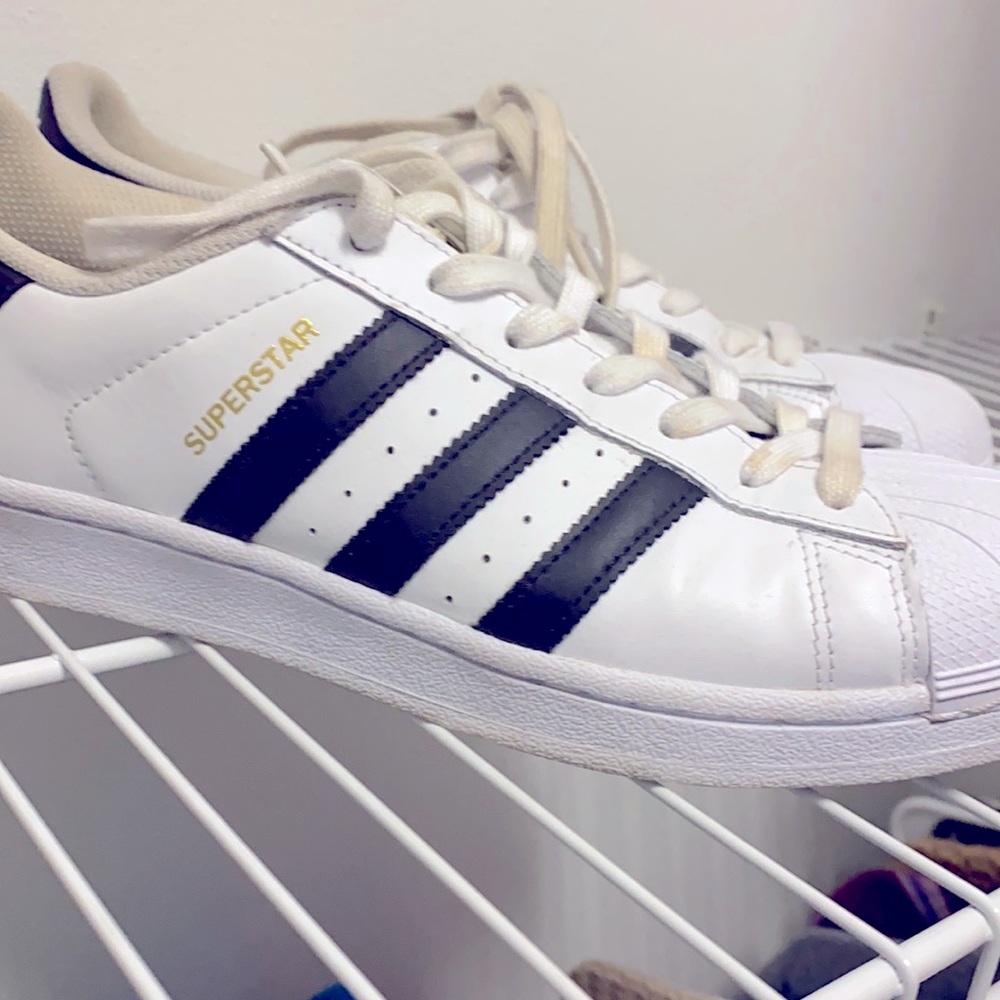 ADIDAS SUPERSTARS